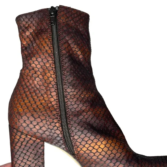 Sacha London Women’s Leather Metallic Copper Reptile Textured Ankle Boots 7B - Picture 4 of 16